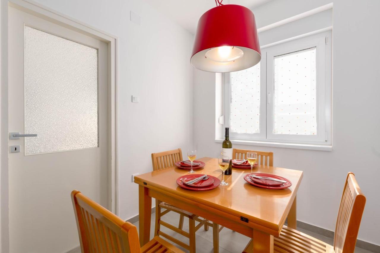Apartment Tana Pola Esterno foto